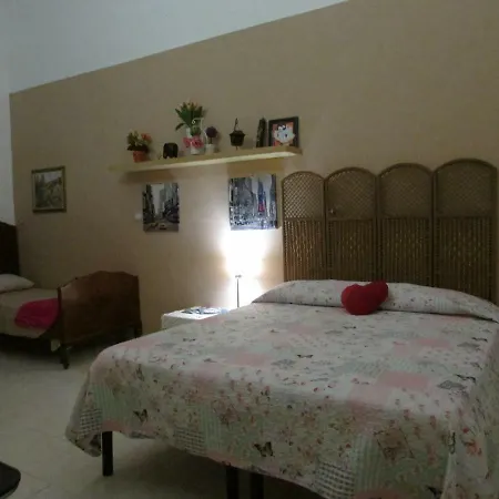 Mi Casa Es Tu Casa Vendégház 2*